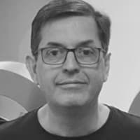 Armenio, professor da pós graduação engenharia de software